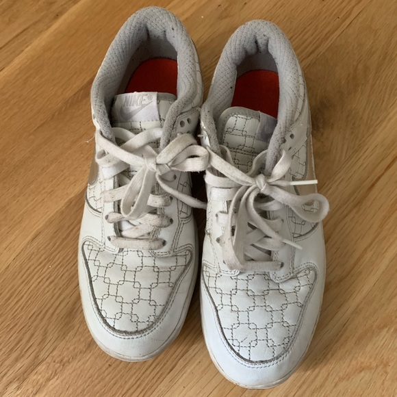 NIKE Air Force 1’s - Picture 3 of 4